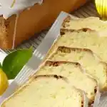Klassischer Zitronenkuchen mit Zitronenguss