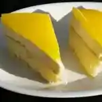 Quarkschnitten mit Fruchtgelee
