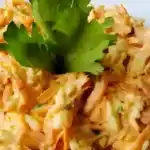 Sättigender Ei-Möhren-Salat – das perfekte Diätessen