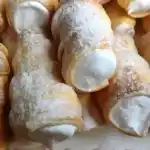 Schaumrollen mit italienischer Eischneefüllung