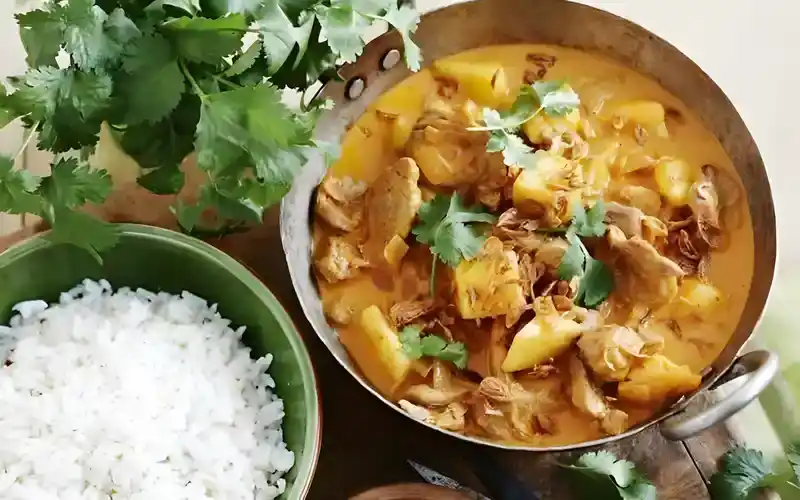 Schweinecurry mit Kokosmilch mit Thermomix