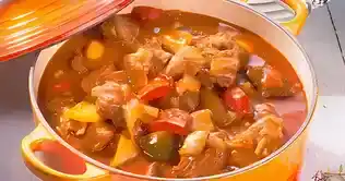 Ungarisches Paprika Gulasch