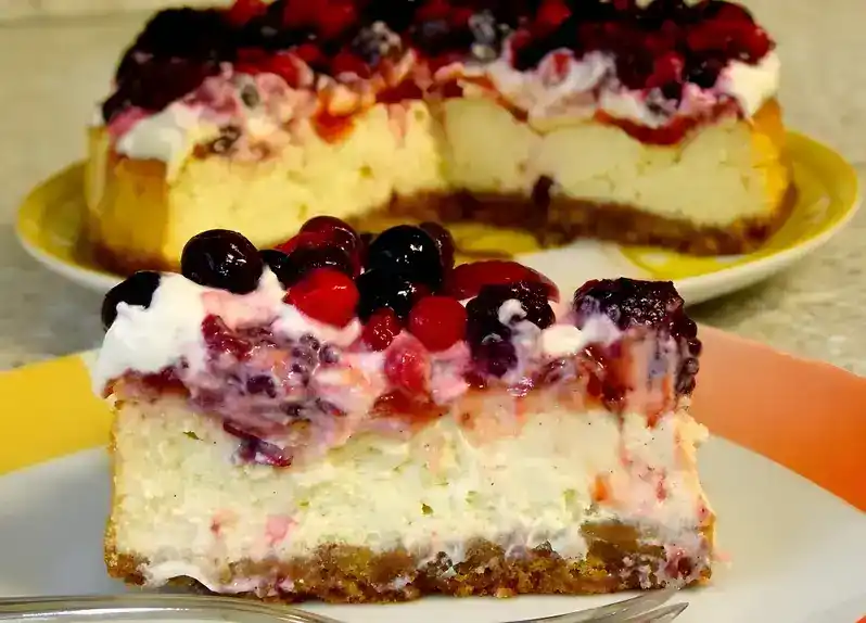 Beerenkäsekuchen