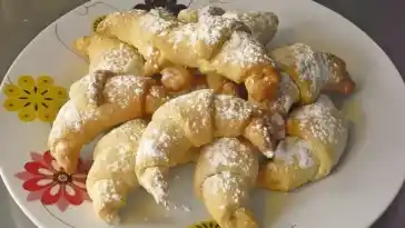 Brioche Croissants gefuellt mit Nutella W2xEX 2x webp