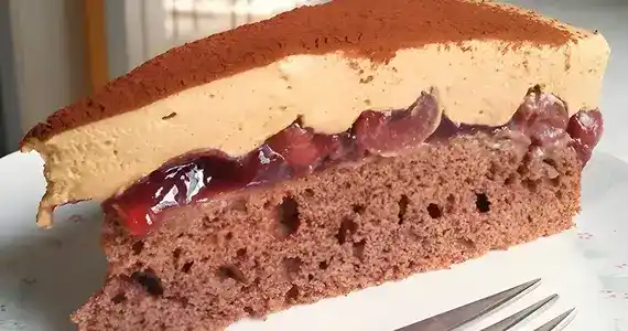 Cappuccino Kirschtorte