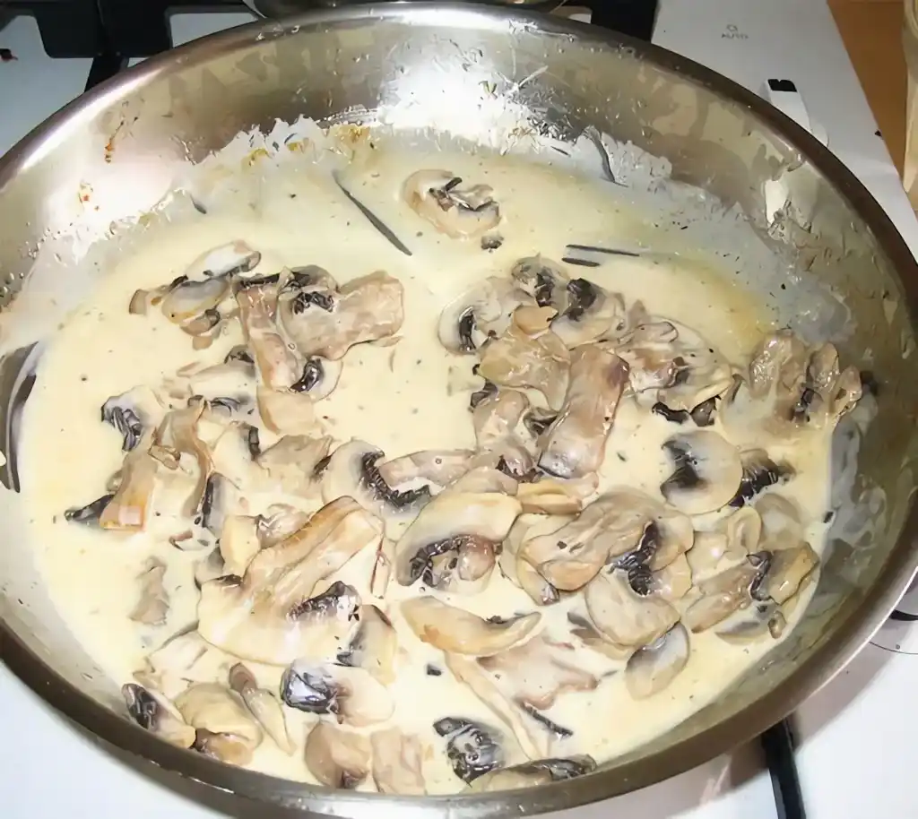 Champignon – Rahm – Sauce , schnell und leicht zu machen