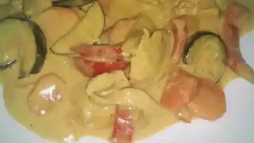 Curryhähnchen mit buntem Gemüse