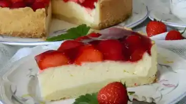 Erdbeer Kaesetorte W2xEX 2x