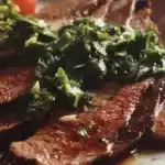 Gegrilltes Schweinesteak mit Salsa Verde und Zucchini W2xEX 4x 2n