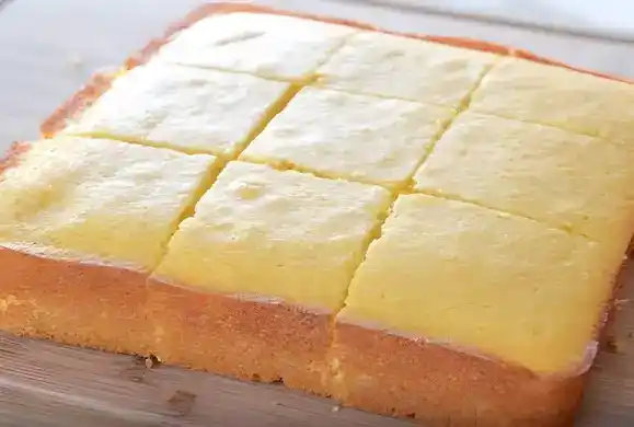 Goldenes Maisbrot