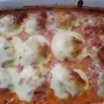 Hackbaellchen mit Tomatensauce und Mozzarella W2xEX 2x