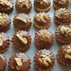Hausfreunde mit Marzipan