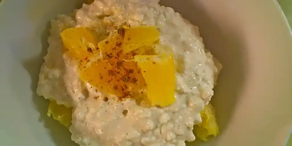 Hüttenkäse-Orangendessert