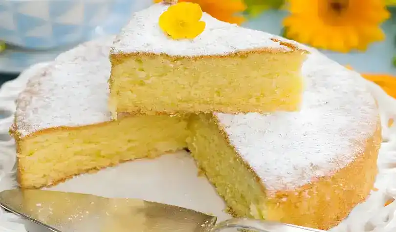 Italienisches Kuchenrezept Der berühmte Kuchen leuchtet wie eine Wolke