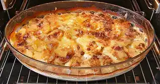 Kartoffelgratin mit Schmelzkäse