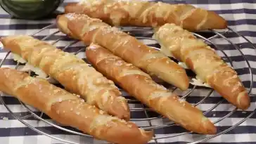 Laugenstangen, selbst gemacht
