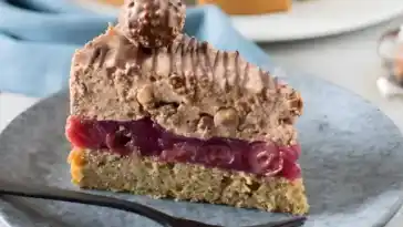 Rocher Torte mit Kirschen W2xEX 2x png