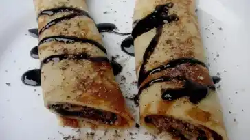 WEIHNACHTLICHE EIERKUCHEN MIT ZIMT