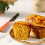 Weiche Minikuchen mit Orange und Mandel