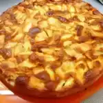 Weicher Apfel-Birnen-Kuchen