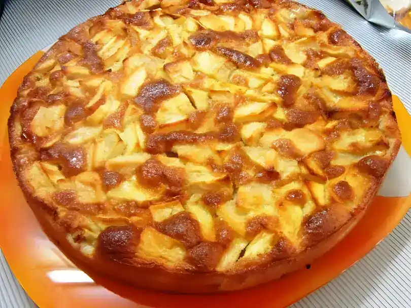 Weicher Apfel-Birnen-Kuchen