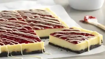 Weisse Schokoladen Himbeer Kaesekuchen Riegel W2xEX 2x webp