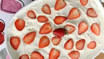 Weisses Schokoladen Erdbeer Tiramisu W2xEX 2x webp
