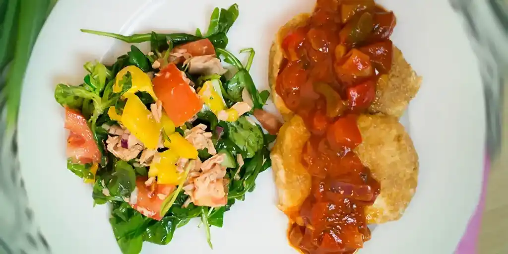 Gebackener Mozzarella mit Tomatensoße