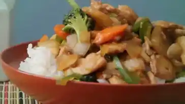 gemüsepfanne mit frischkäse sauce