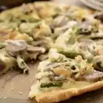 glutenfrei low carb Pizza mit Hefe und knusprigem Rand W2xEX 4x 2n