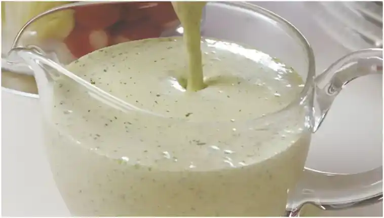 Buttermilch-Kräuter-Dressing