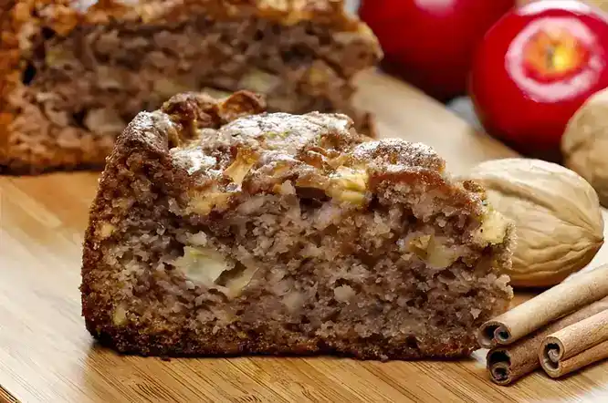 Apfel-Zimt-Walnuss-Kuchen