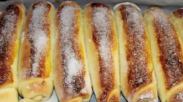 Buttermilch Rollen mit Vanillecreme