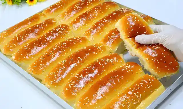 Buttermilchkipferl