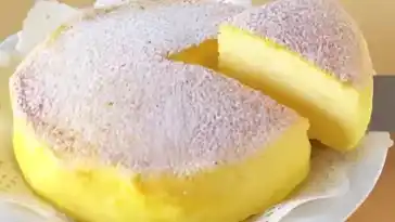 Die 3-Zutaten-Torte, von der alle schwärmen – fluffig und einfach himmlisch!