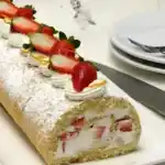 Der Erdbeerbroetchenkuchen unserer Grossmuetter W2xEX 2x webp