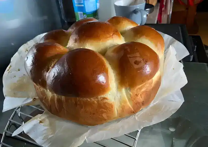 Eine weiche Brioche, sehr einfach zuzubereiten und sehr lecker!