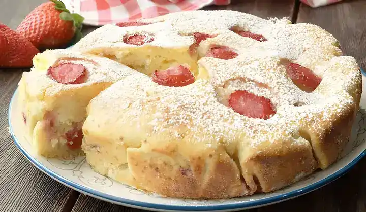 Fondantkuchen mit Ricotta und Erdbeeren