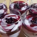 Heidelbeer-Mascarpone-Dessert