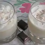 Heiße weiße Schokolade