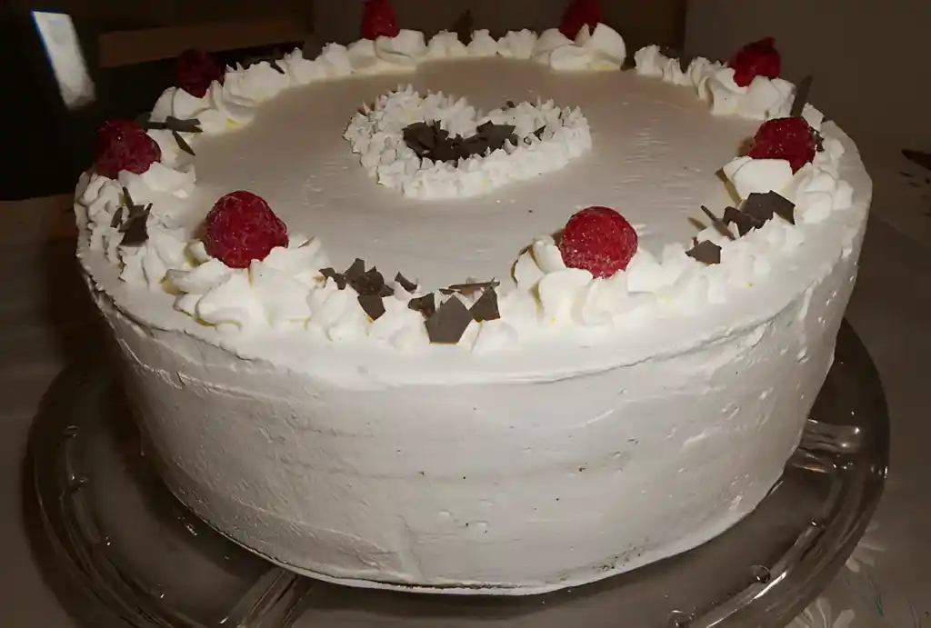 Himbeer-Schoko-Sahne-Torte