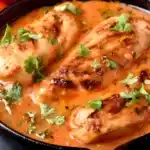Hühnchen mit Sahne-Tomatensauce