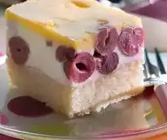 Kirsch-Schmand-Schnitte mit Eierlikör