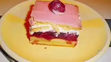 Kirsch-Keks-Kuchen