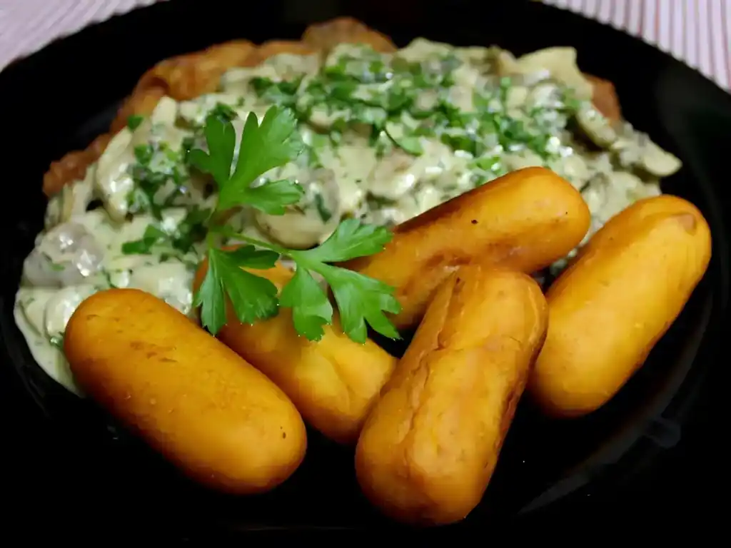 Kroketten aus Kartoffelpüreepulver