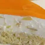 Leichte Multivitamin-Obst-Torte