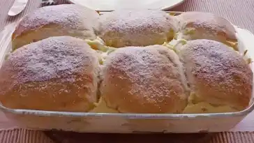 Nussbuchteln mit Topfenfüllung