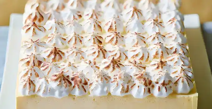 Quarktorte mit Baiser – Tränchenkuchen