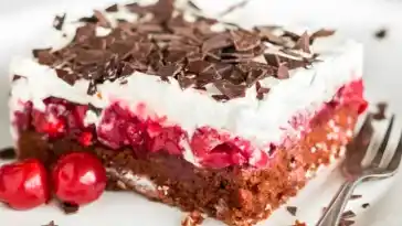 Ruckzuck-Schwarzwälder-Kirschtorte vom Blech