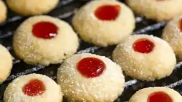 Saftige Weihnachtsplätzchen – Engelsaugen schnell und einfach gemacht!